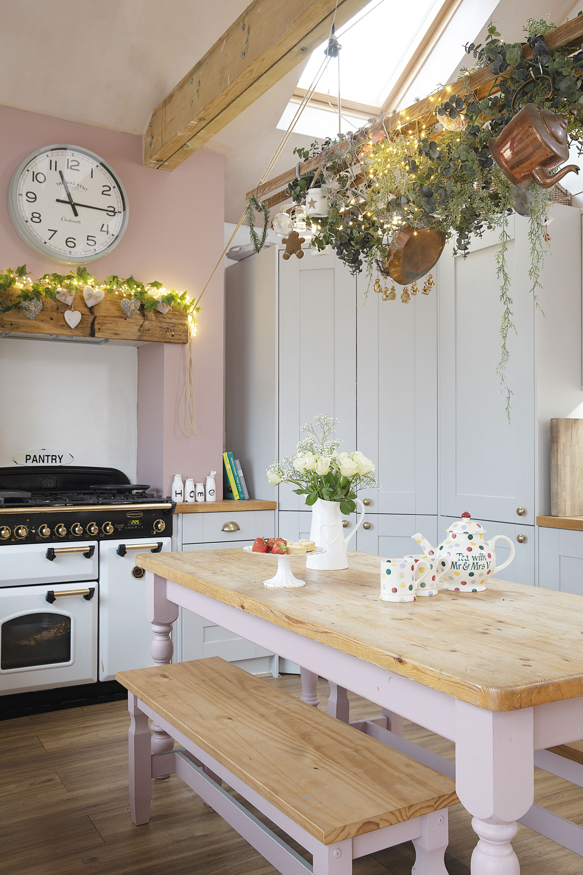 Sandra had her heart set on a white Rangemaster, but she struggled to find the perfect design. ‘I didn’t want a stainless-steel cooker. It took ages to find this one and it cost a fortune, but it’s made such a difference to the overall look of our kitchen. Also, it’s the best cooker I’ve ever had, so it was worth it,’ she says Sandra had her heart set on a white Rangemaster, but she struggled to find the perfect design. ‘I didn’t want a stainless-steel cooker. It took ages to find this one and it cost a fortune, but it’s made such a difference to the overall look of our kitchen. Also, it’s the best cooker I’ve ever had, so it was worth it,’ she says