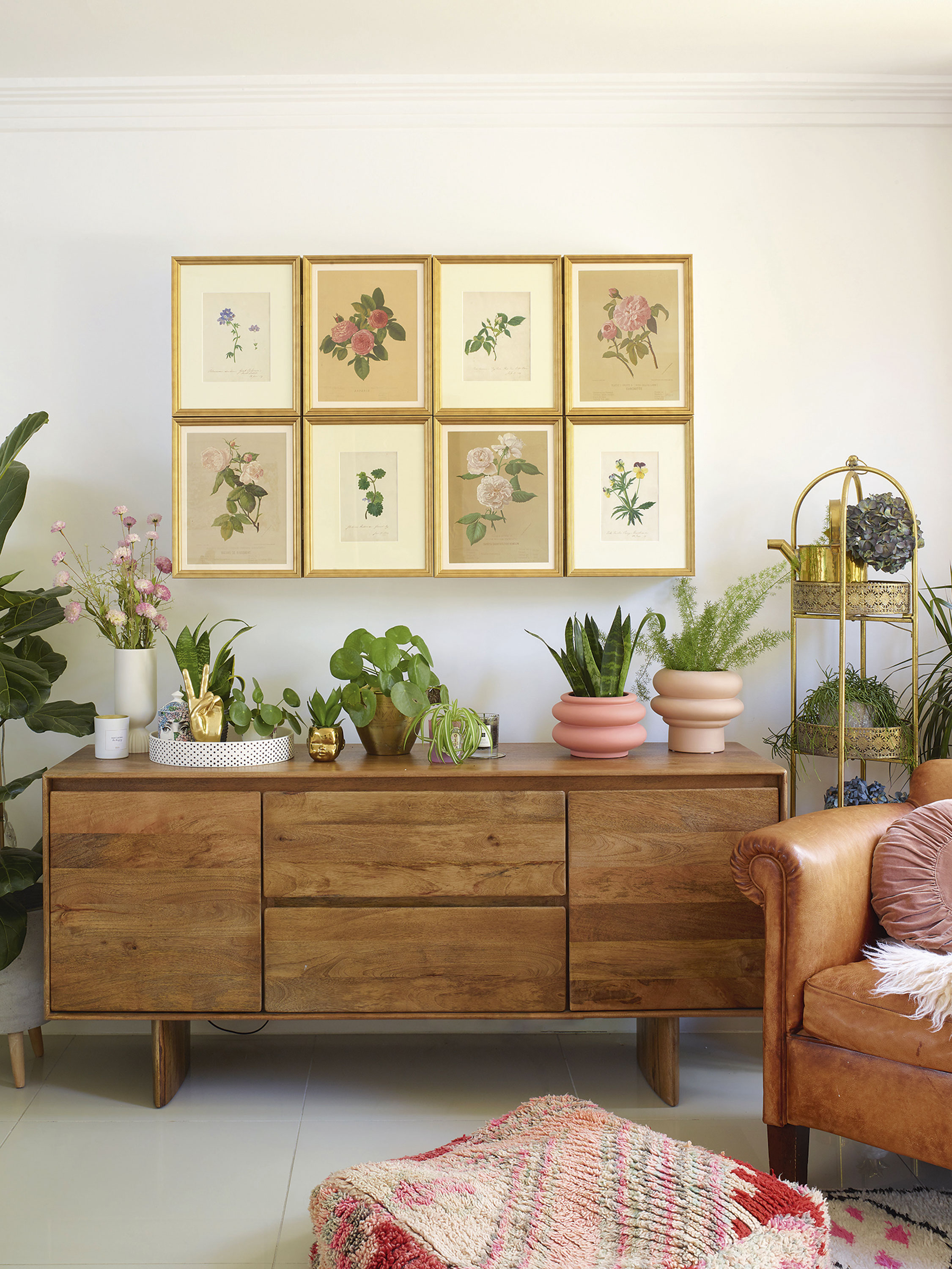 ‘My fave feature is the bespoke cupboard that hides the TV. Our amazing carpenter/builder helped us to create this’ ‘My fave feature is the bespoke cupboard that hides the TV. Our amazing carpenter/builder helped us to create this’