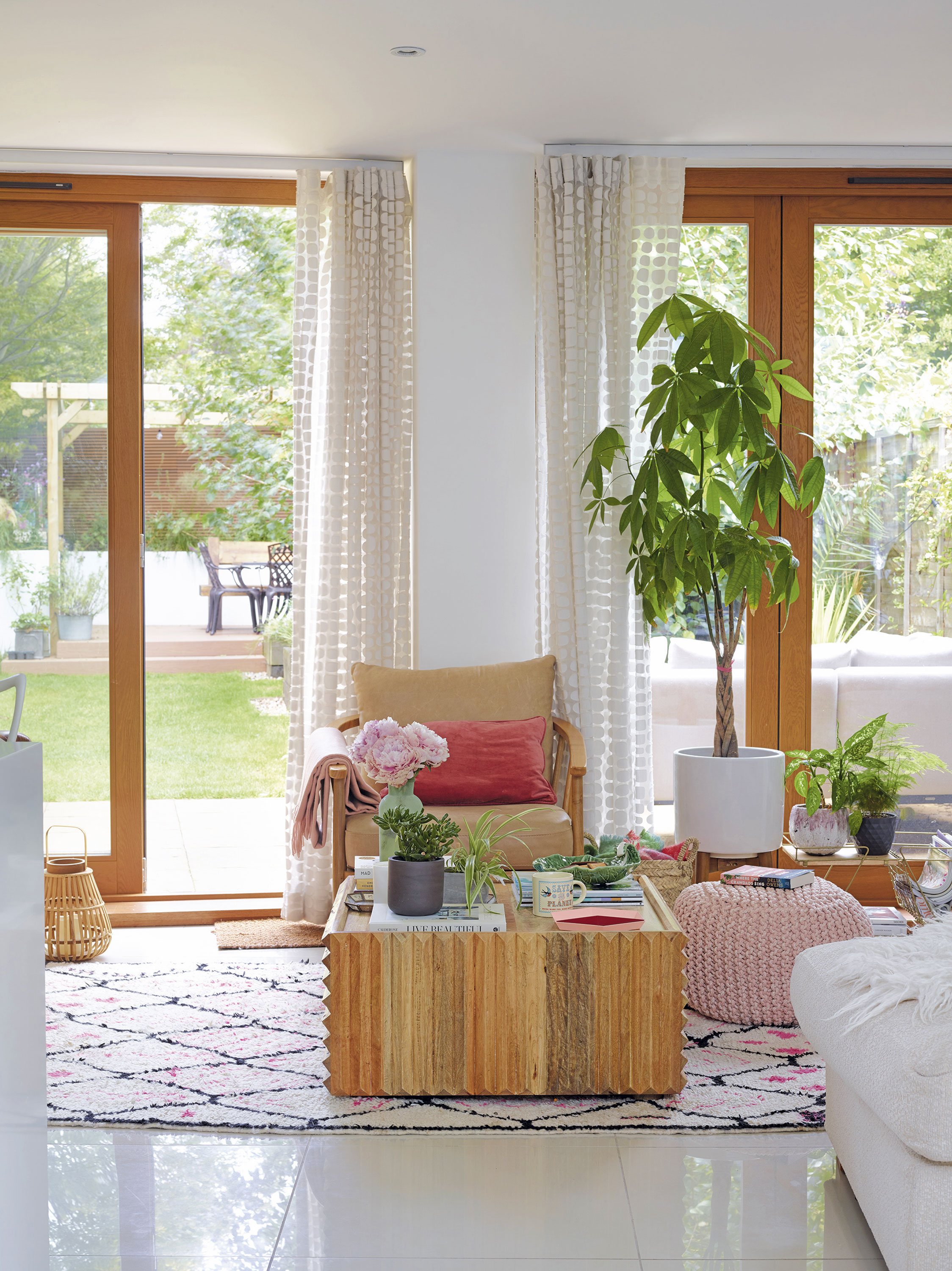 ‘Furniture-wise, our best buy has to be this coffee table. It’s a mango wood design from West Elm and was about 80 per cent off so it was a real bargain. It’s the perfect piece for this space’ ‘Furniture-wise, our best buy has to be this coffee table. It’s a mango wood design from West Elm and was about 80 per cent off so it was a real bargain. It’s the perfect piece for this space’