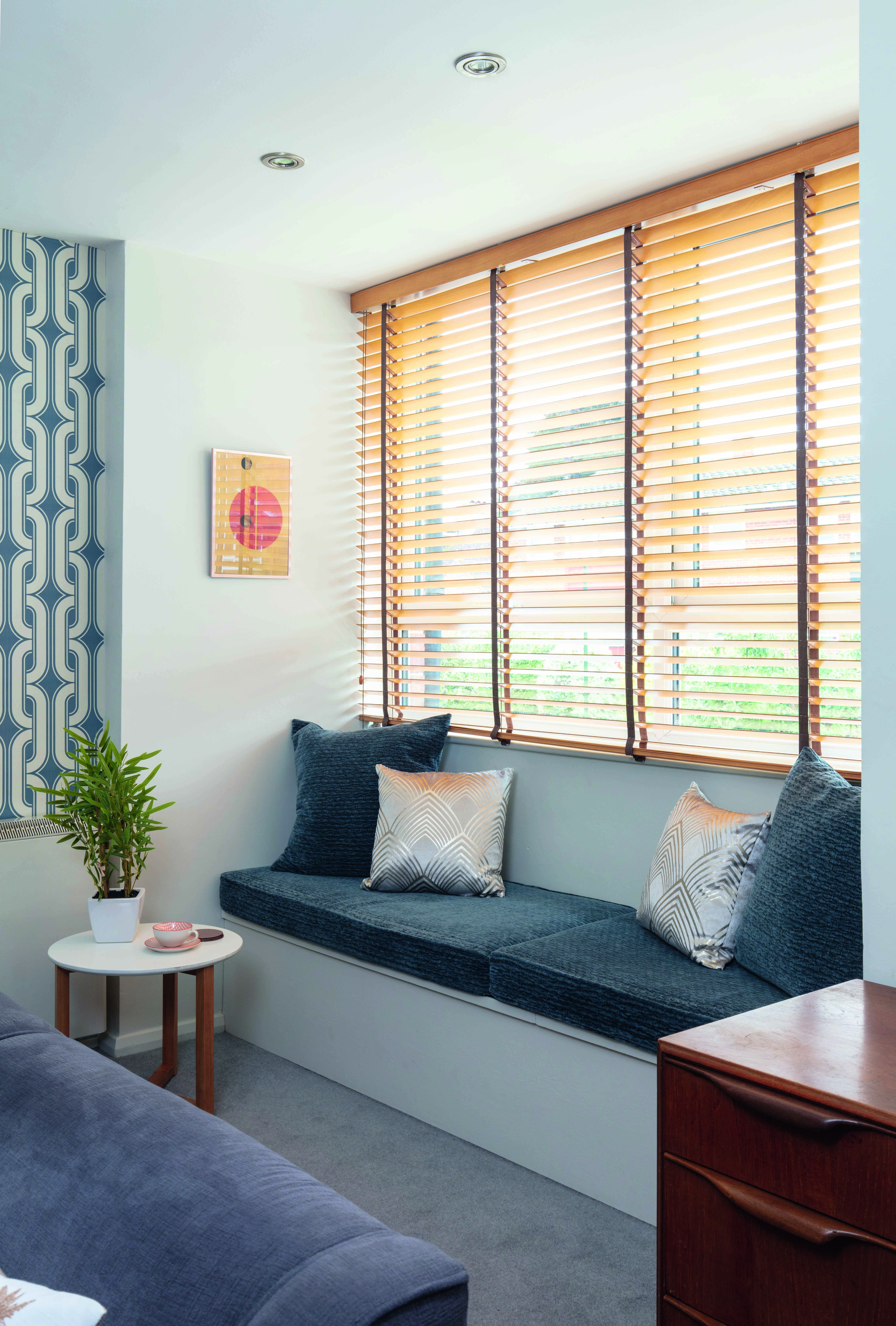 For a budget-friendly, bespoke look, make new window seat cushions yourself like Lynn. For a budget-friendly, bespoke look, make new window seat cushions yourself like Lynn.