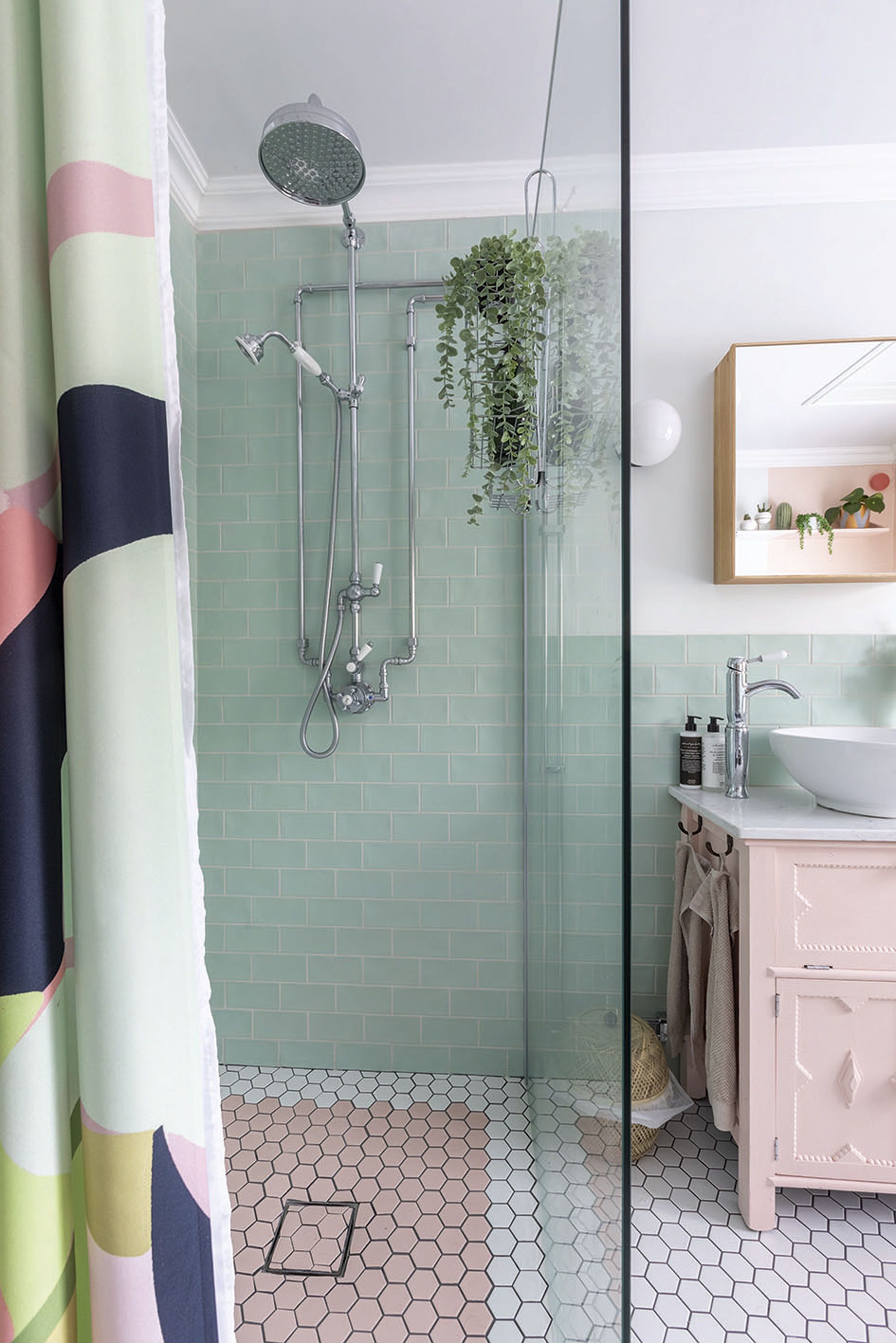 Add definition to geometric tiles with contrast grouting. ‘Grout is a super important component to us when tiling,’ explains Carey. ‘We went for Ardex Antique Ivory on the walls and Cast Iron on the floor’