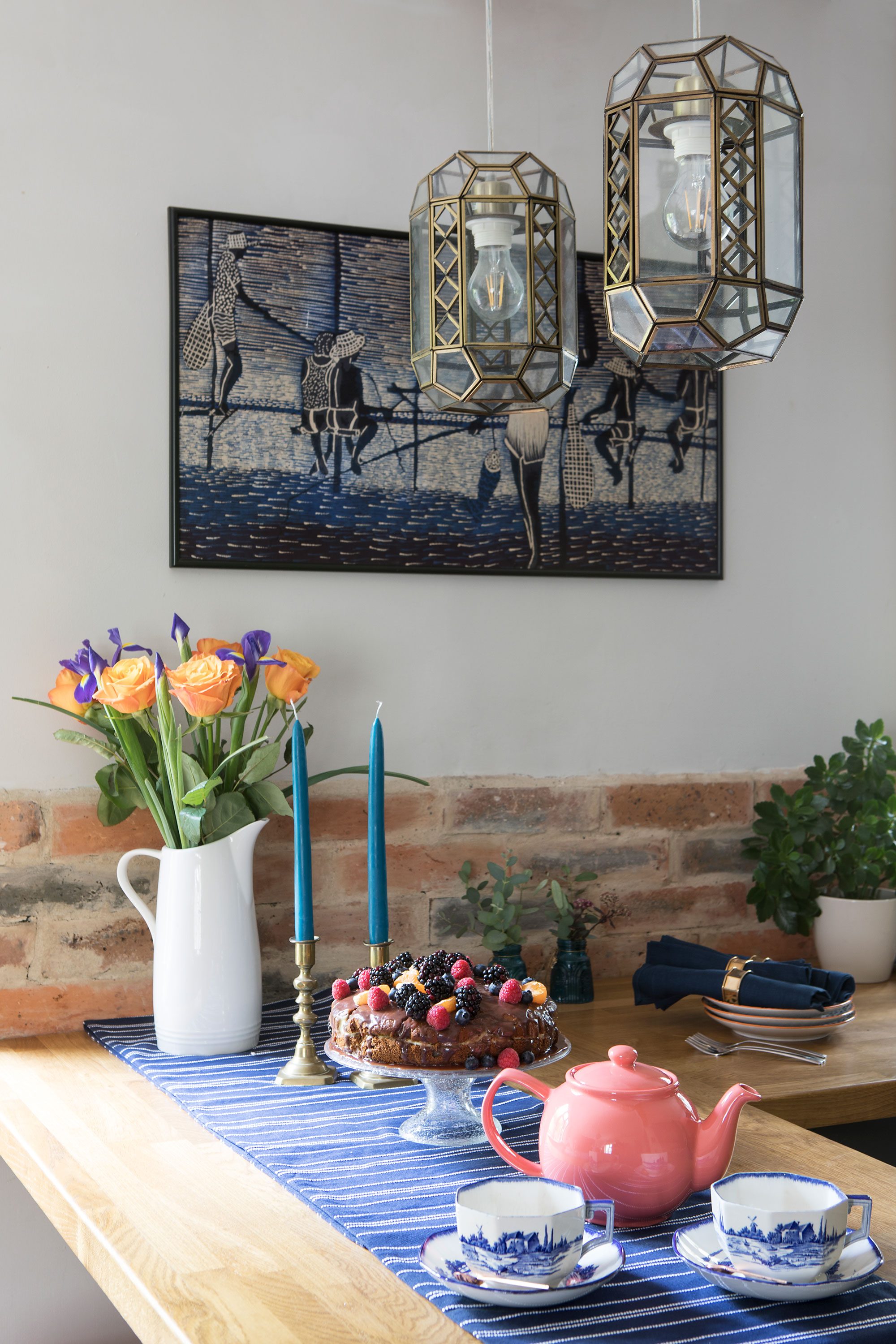 ‘While decorating our UK house, dark blue and light grey became the colours that tied rooms together and I wanted to carry that through to the kitchen' says Dace ‘While decorating our UK house, dark blue and light grey became the colours that tied rooms together and I wanted to carry that through to the kitchen' says Dace