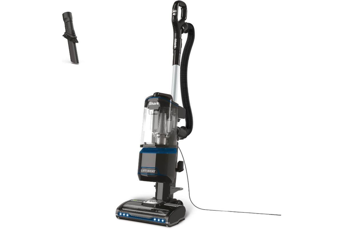 Shark Corded Upright Vacuum Cleaner 1.1L