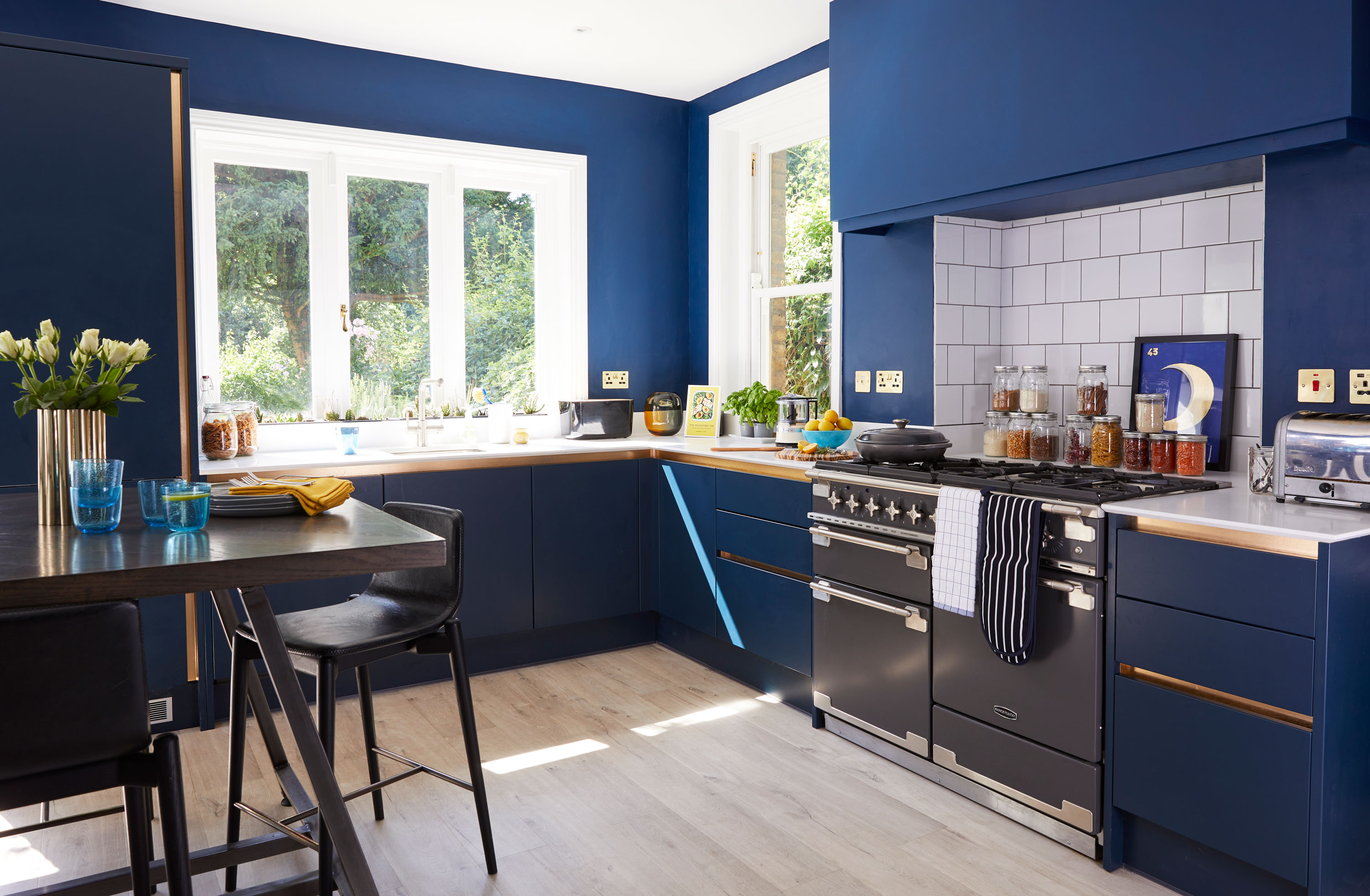 Blue-Kitchen_002 Thanks to their new open-plan layout, the family can now spend many happy hours cooking, eating and socialising together