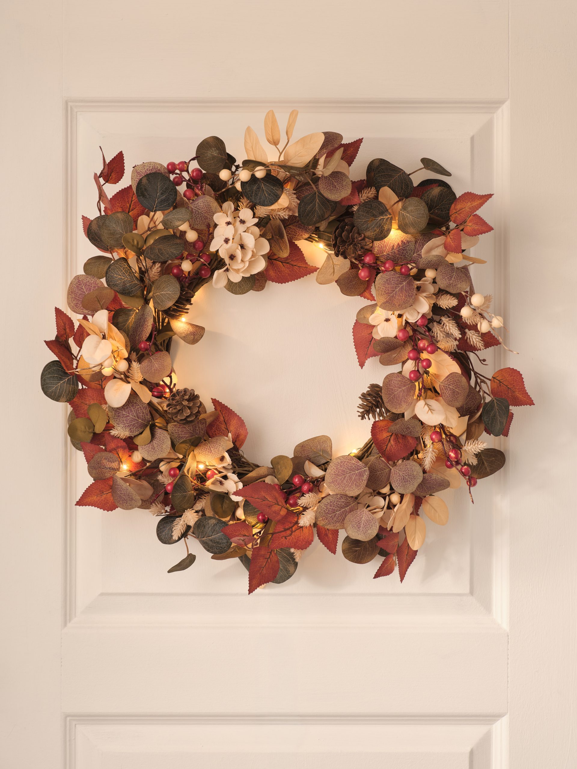 Maple Leaf Autumn Wreath