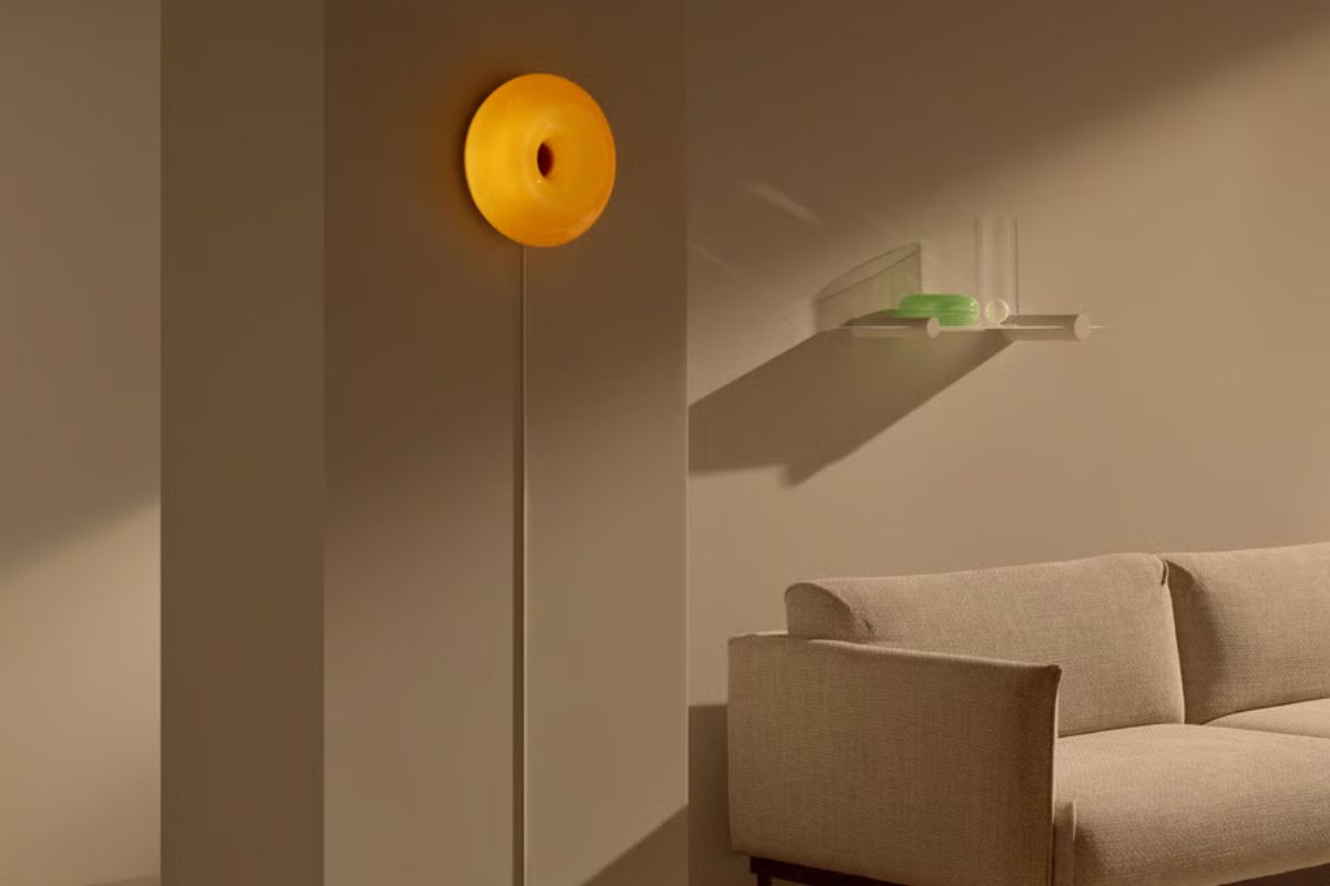 Varmblixt LED table/wall lamp 