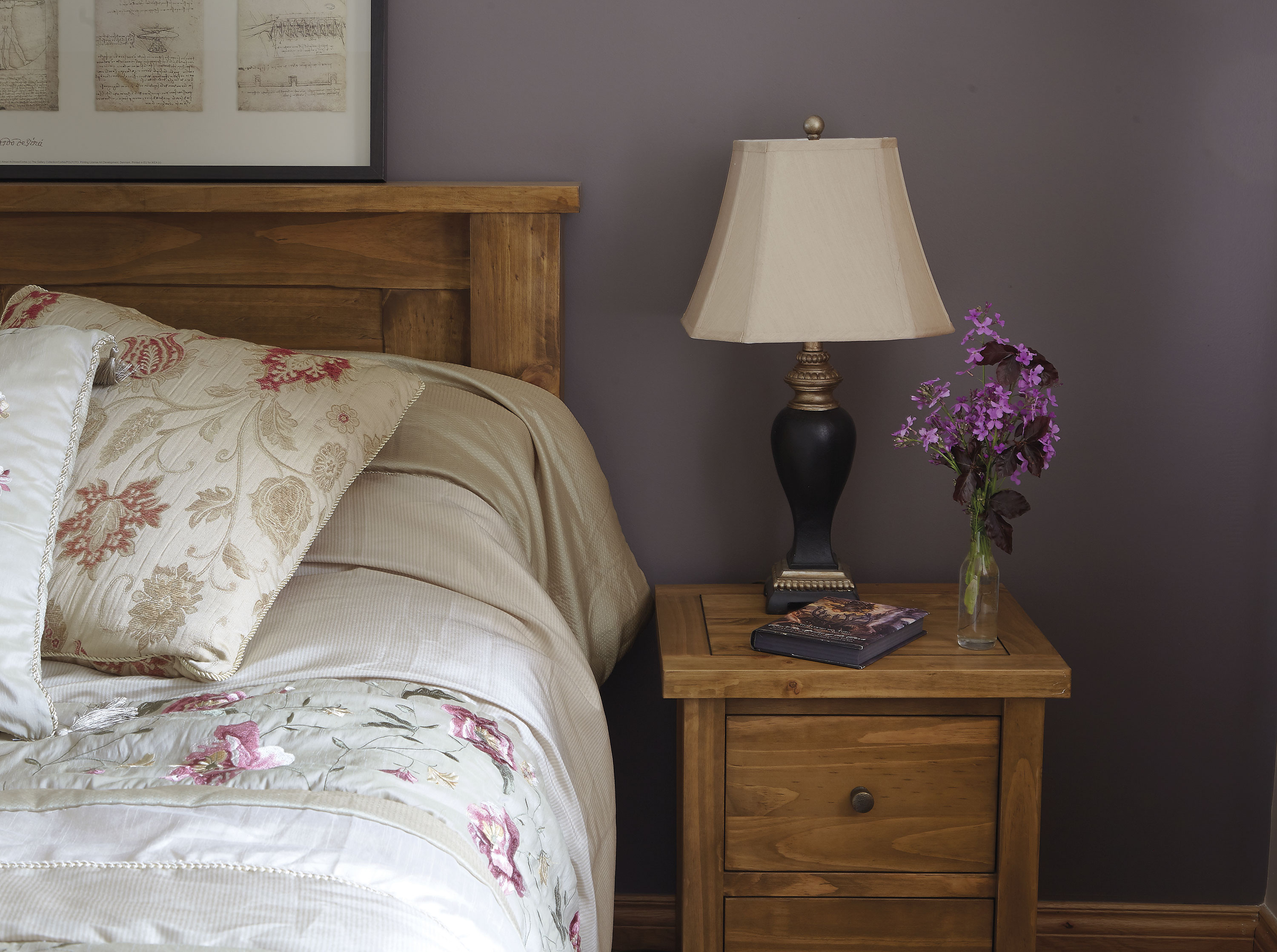 Elaine_Murphy_Byrne_19 Elaine has gone for a comfortable, country look in the guest bedroom. The bed and bedside tables are from Harvey Norman, the bedside lamps came from Dunnes Stores. The picture over the bed is from IKEA and the duvet set was a gift