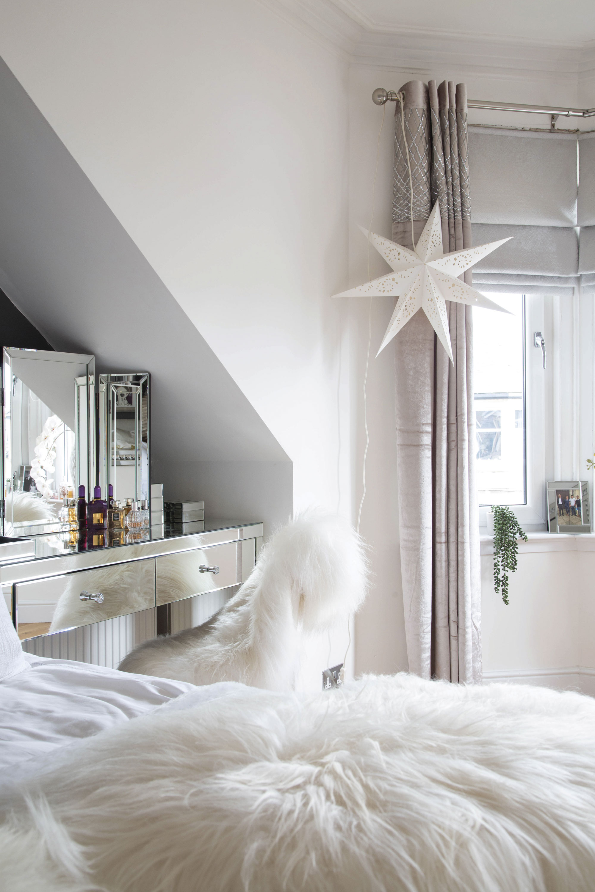 ‘I love a white wall, it’s like a blank canvas where you can build colour and interest,’ Lesley says. ‘I admire people who paint their homes in bright, fun colours, but I like to introduce vibrancy by way of art. Then, when I get bored, I can easily give the space a refresh’ ‘I love a white wall, it’s like a blank canvas where you can build colour and interest,’ Lesley says. ‘I admire people who paint their homes in bright, fun colours, but I like to introduce vibrancy by way of art. Then, when I get bored, I can easily give the space a refresh’