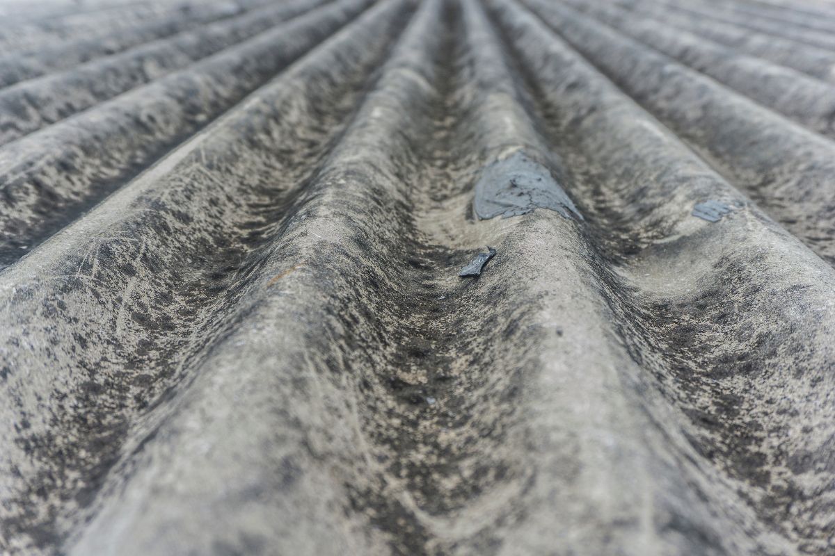 Asbestos tin roof